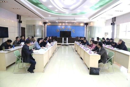 1489046213589578.jpg 党政办2_副本.jpg