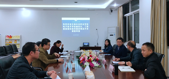 1554256075861251.jpg weiding.jpg