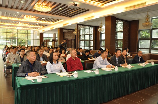 4高校改革发展-会场2.jpg